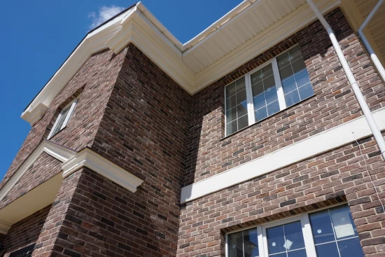 «Мокрый фасад» для дома: почему для малоэтажного строительства стоит выбрать Baumit – White Hills?